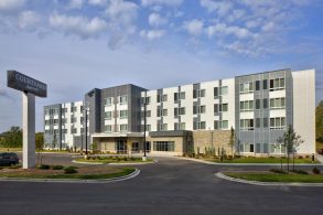 Courtyard Marriott Appleton Riverfront